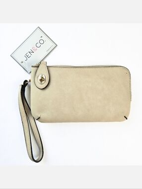 NWT Jen & Co. Kendall Crossbody Clutch, Creamy Taupe